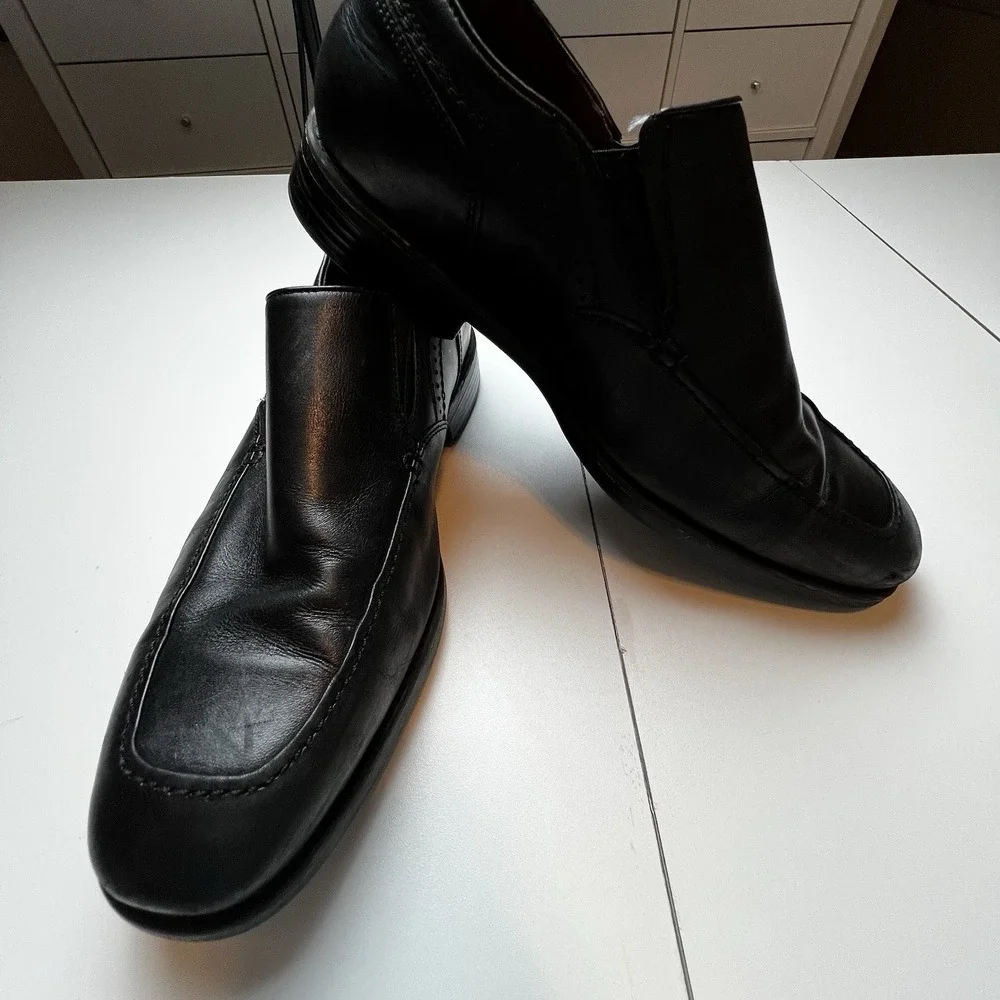 JOHNSTON & MURPHY XC4 BLACK SHEEPSKIN SLIP-ON LOAFERS SZ 10.5 M WATERPROOF
